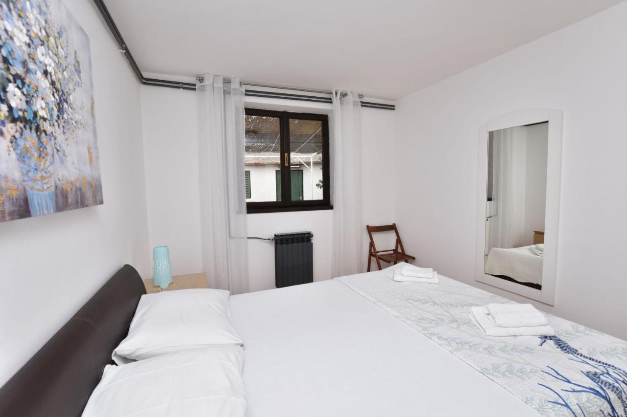 Apartment Ivan Primošten Dış mekan fotoğraf